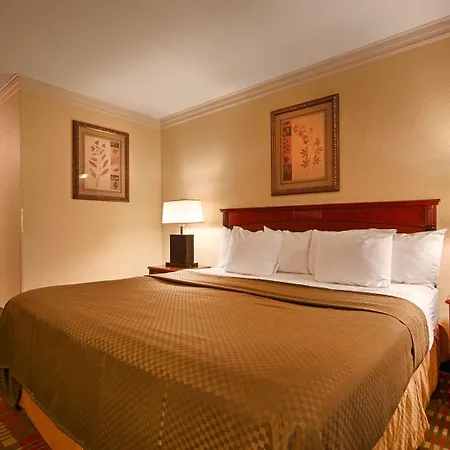 Best Western Garden Villa Inn-2